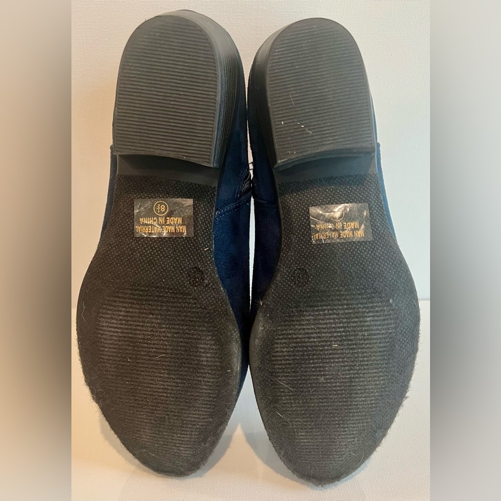 Refresh Suede Navy Ankle Booties Heel Zip Size 8.5 Women’s - Picture 8 of 11
